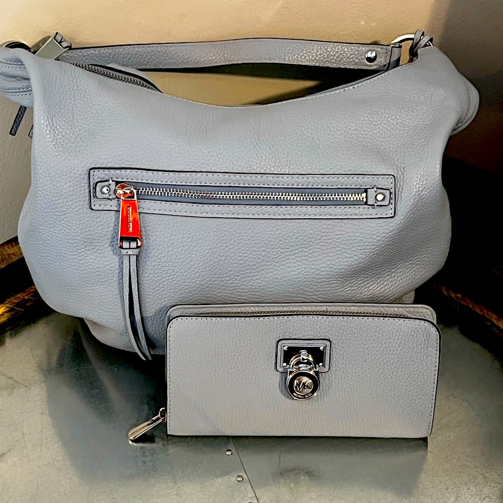 Michael Kors hobo bag with wallet